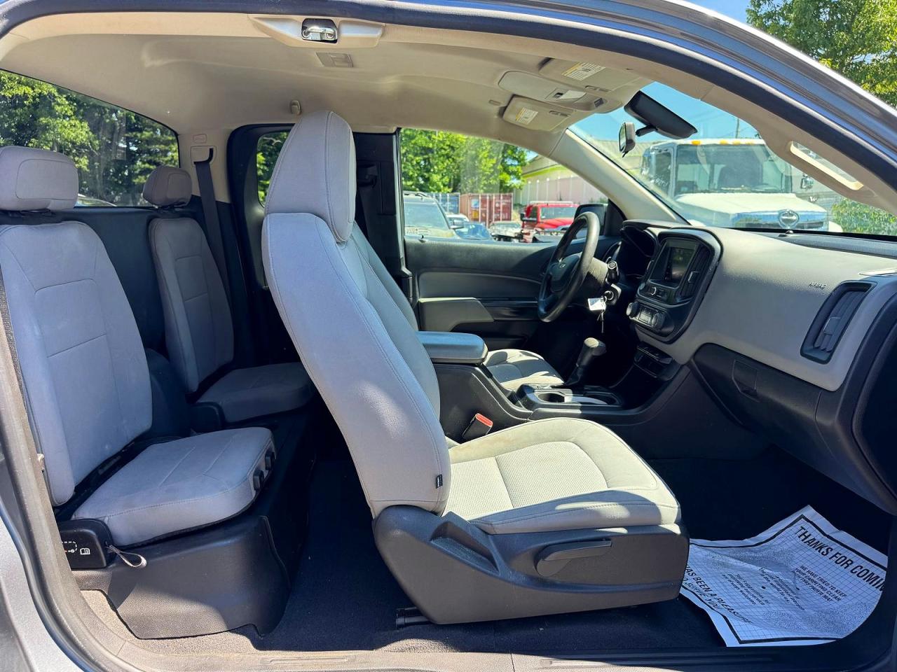 2020 Chevrolet Colorado Серебряный vin: 1GCHTBEA4L1213216