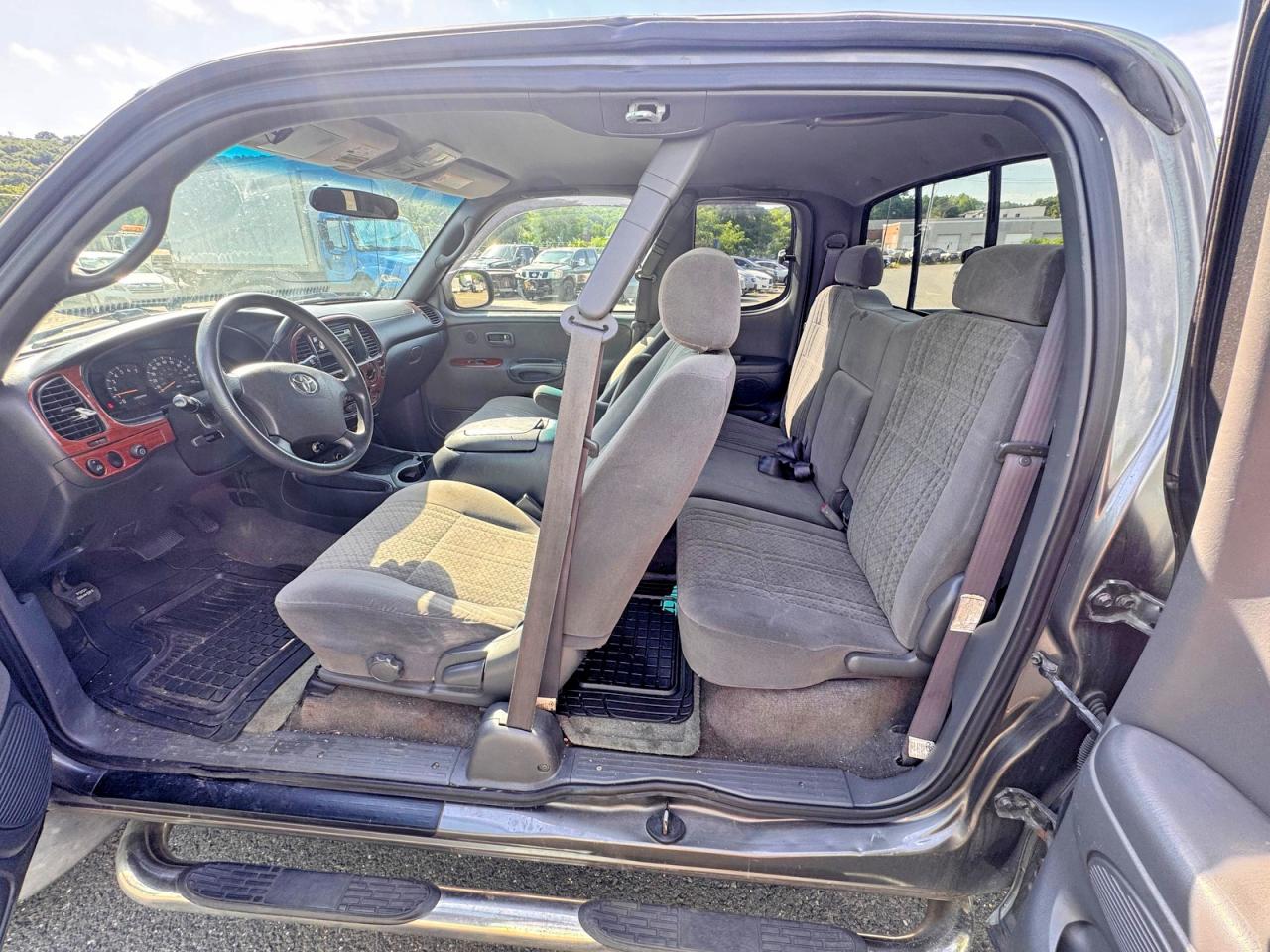 2003 Toyota Tundra Access Cab Sr5 Gray vin: 5TBBT44193S370867