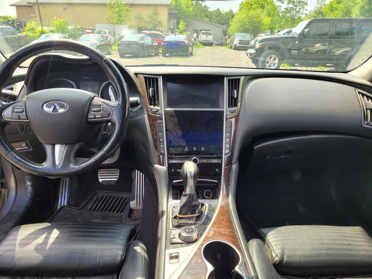 2015 Infiniti Q50 Base Charcoal vin: JN1BV7AR3FM390032