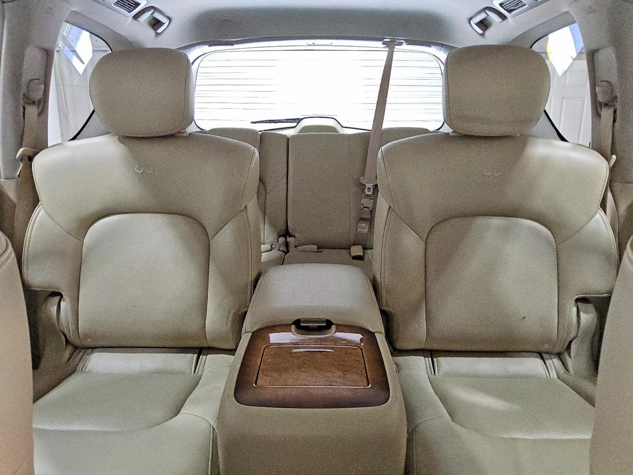 2012 Infiniti Qx56 Base White vin: JN8AZ2NE2C9023374