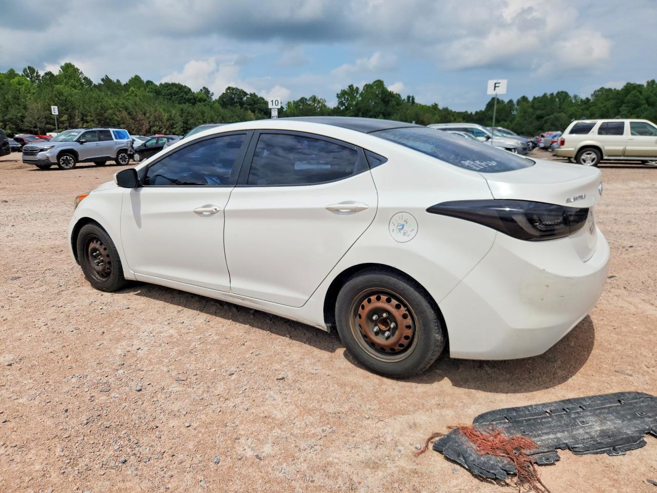 2013 Hyundai Elantra Gls White vin: 5NPDH4AE3DH445465