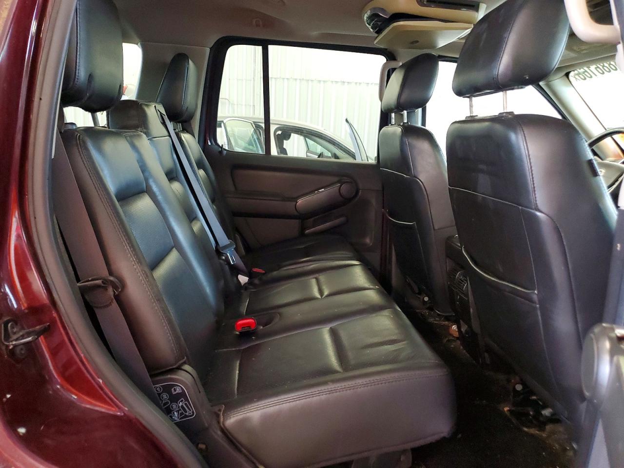 2007 Mercury Mountaineer Premier Maroon vin: 4M2EU48817UJ16025