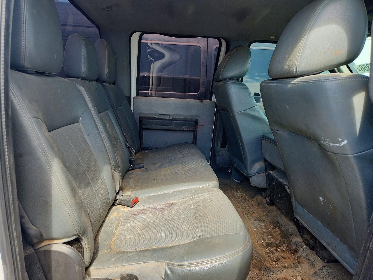 2013 Ford F350 Super Duty White vin: 1FD8W3HT8DEA40607