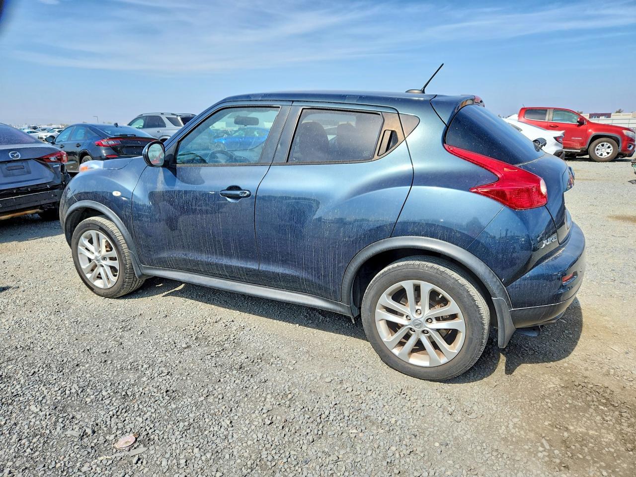 2014 Nissan Juke Sv Blue vin: JN8AF5MRXET354157