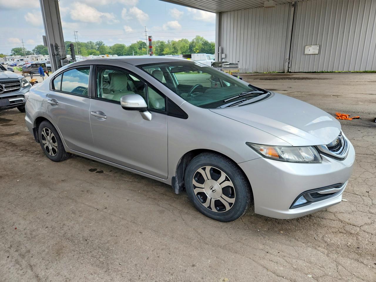 2013 Honda Civic Hybrid Silver vin: 19XFB4F25DE003154