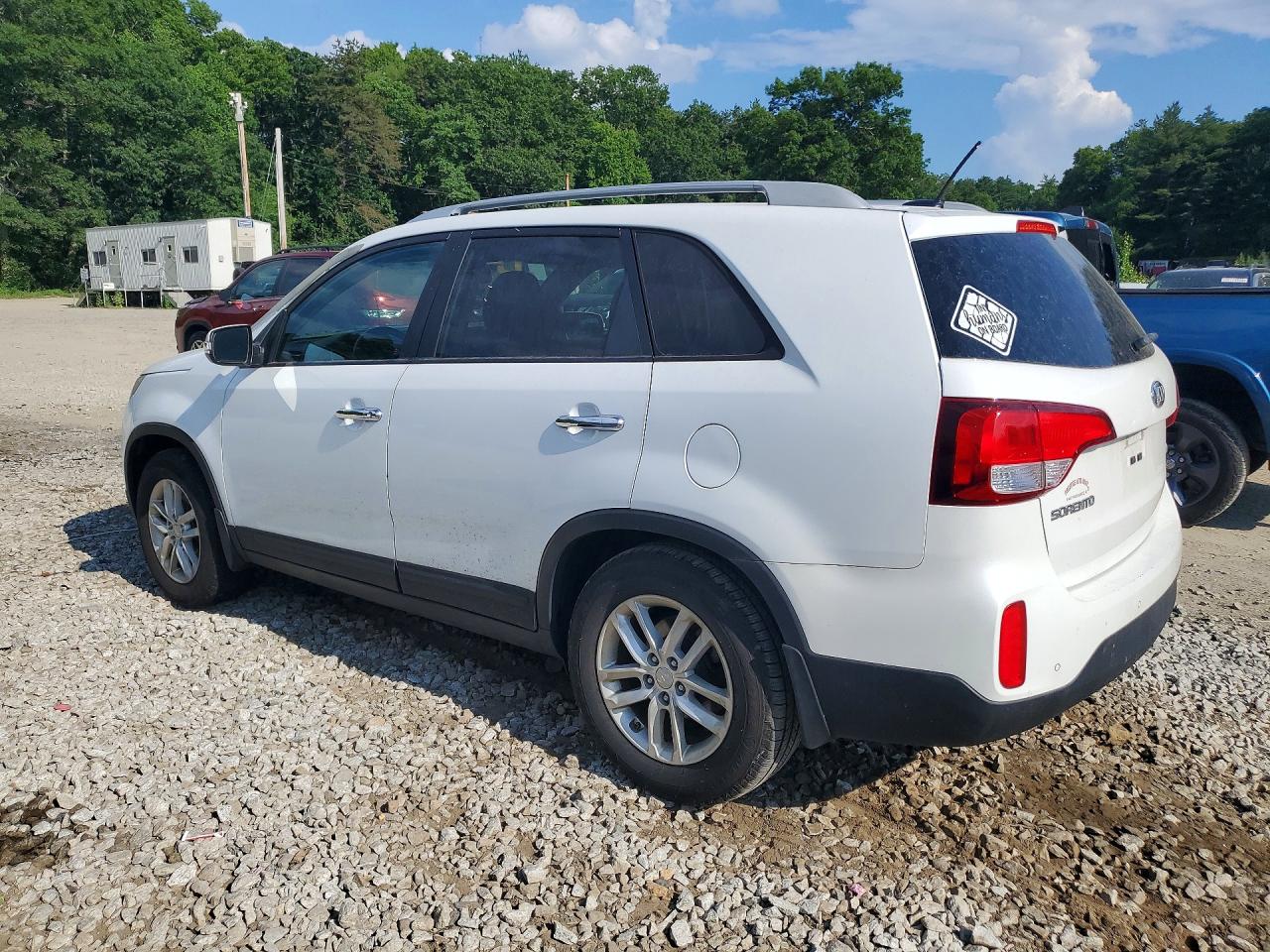 2015 Kia Sorento Lx White vin: 5XYKT4A79FG585599