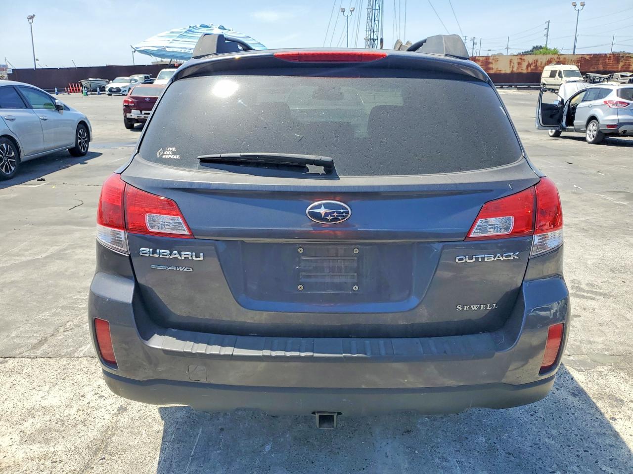 2012 Subaru Outback 2.5i Premium Gray vin: 4S4BRCCC2C3262378