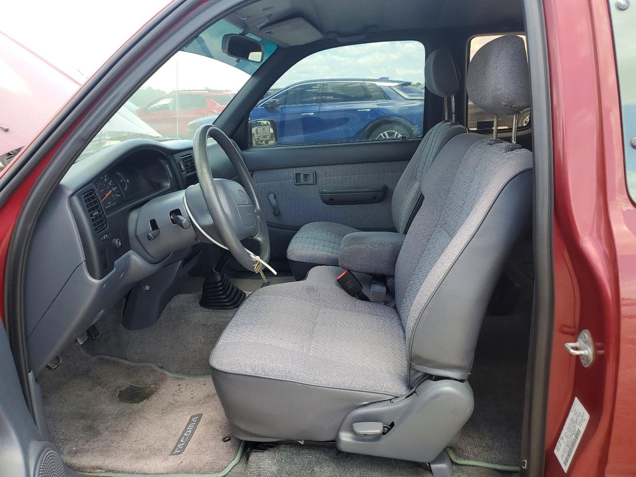 1997 Toyota Tacoma Base Red vin: 4TAVL52NXVZ294685