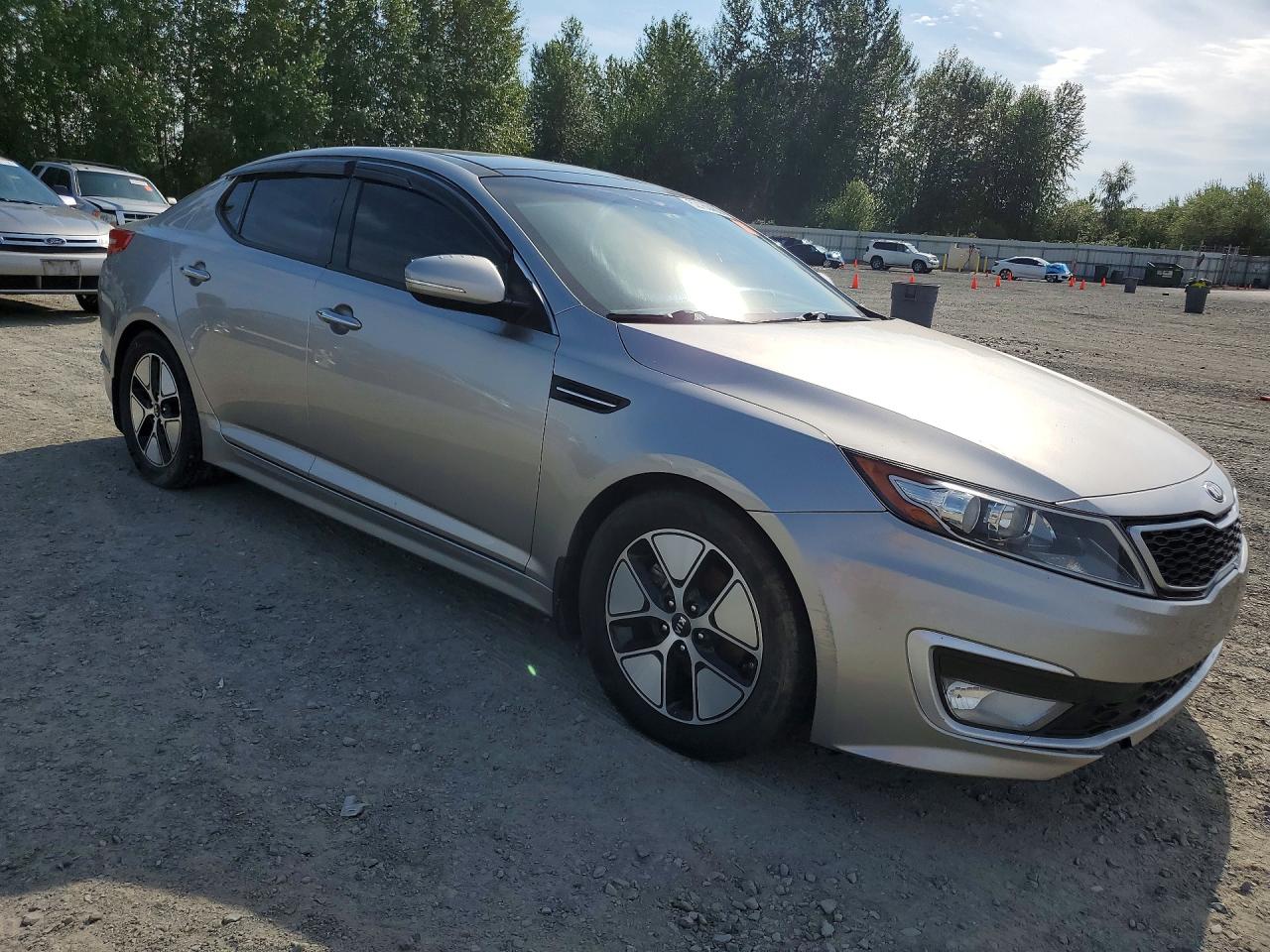 2012 Kia Optima Hybrid Silver vin: KNAGM4AD8C5030718