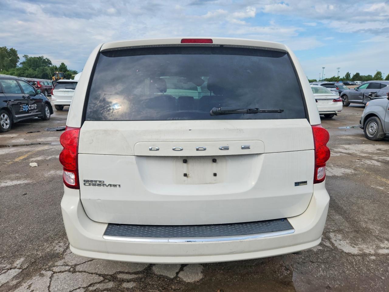 2013 Dodge Grand Caravan Se White vin: 2C4RDGBG9DR616399