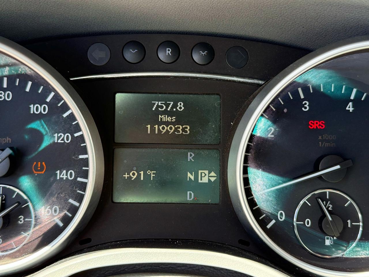 2010 Mercedes-benz Ml 350 Серый vin: 4JGBB5GB6AA573807
