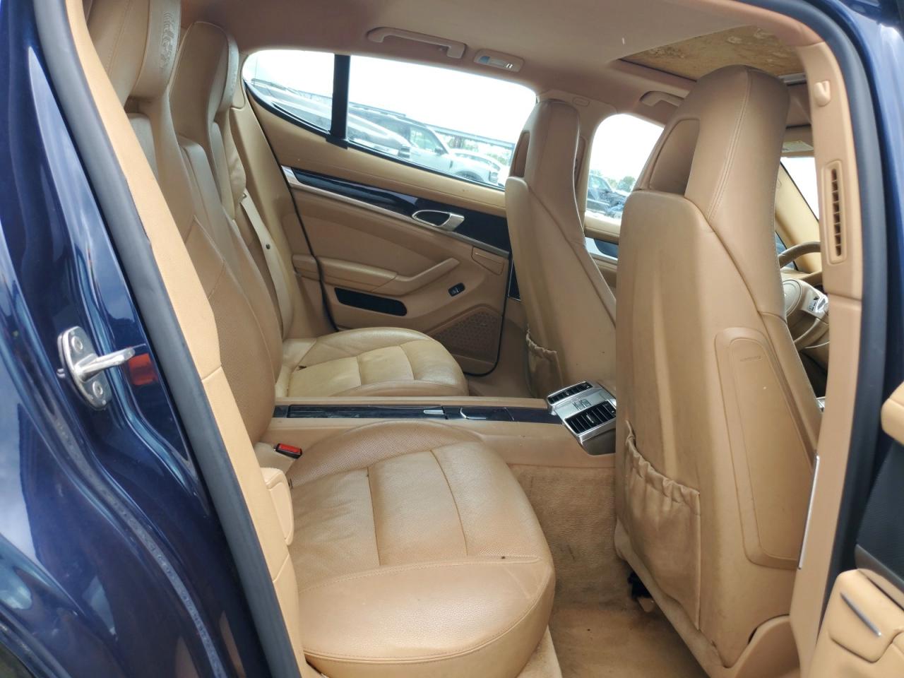 2013 Porsche Panamera 2 Синий vin: WP0AA2A76DL010237