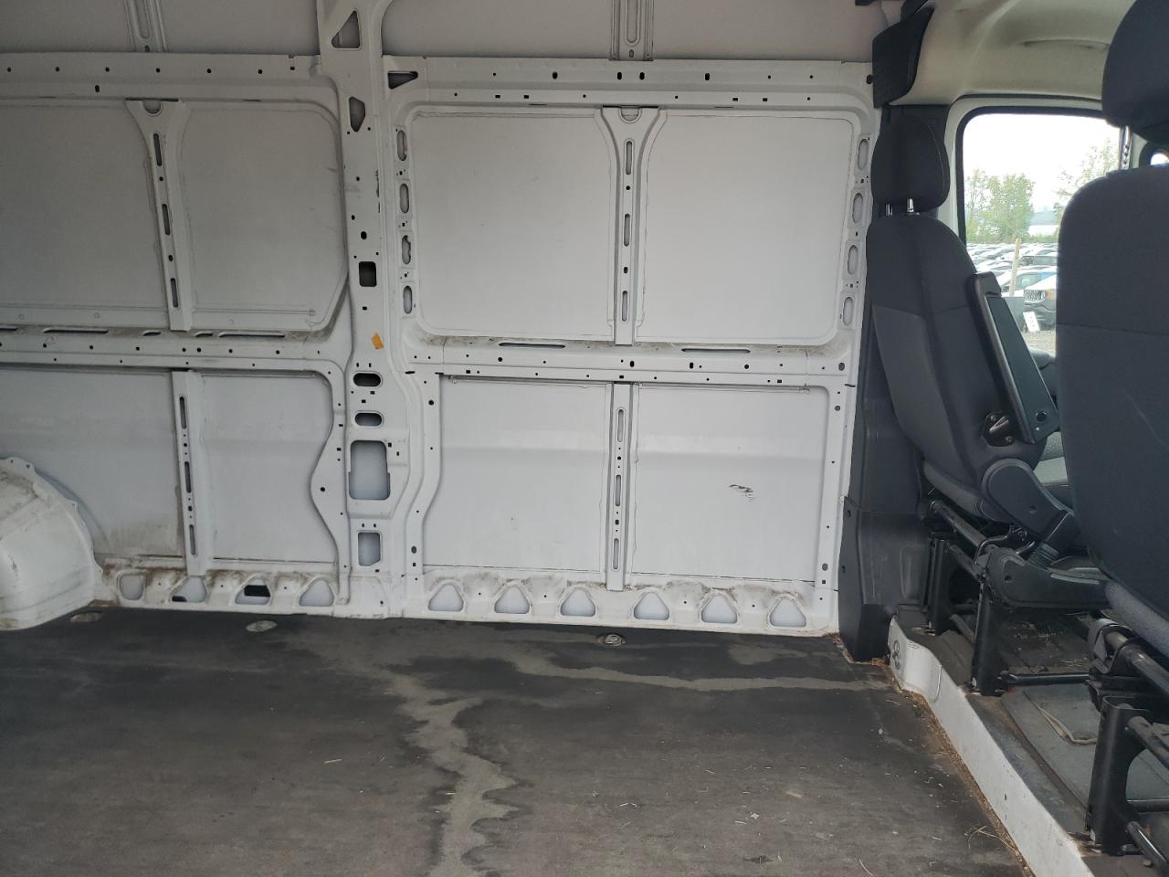 2025 Ram Promaster 2500 2500 High White vin: 3C6LRVDG1SE521527