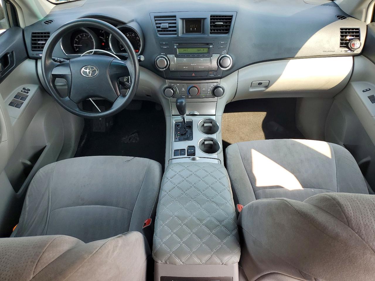 2012 Toyota Highlander Base Черный vin: 5TDZK3EH0CS068477