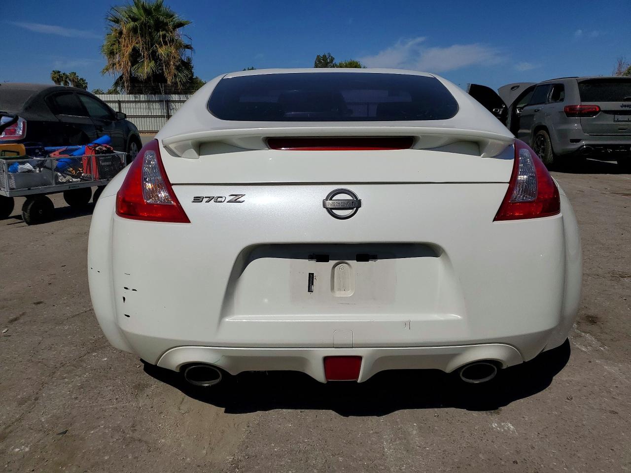 2013 Nissan 370z Base White vin: JN1AZ4EH6DM380382