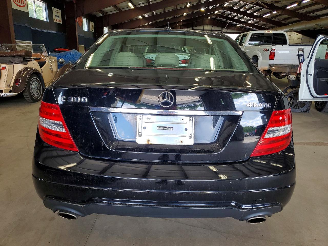 2012 Mercedes-benz C 300 4matic Black vin: WDDGF8BB2CA704943
