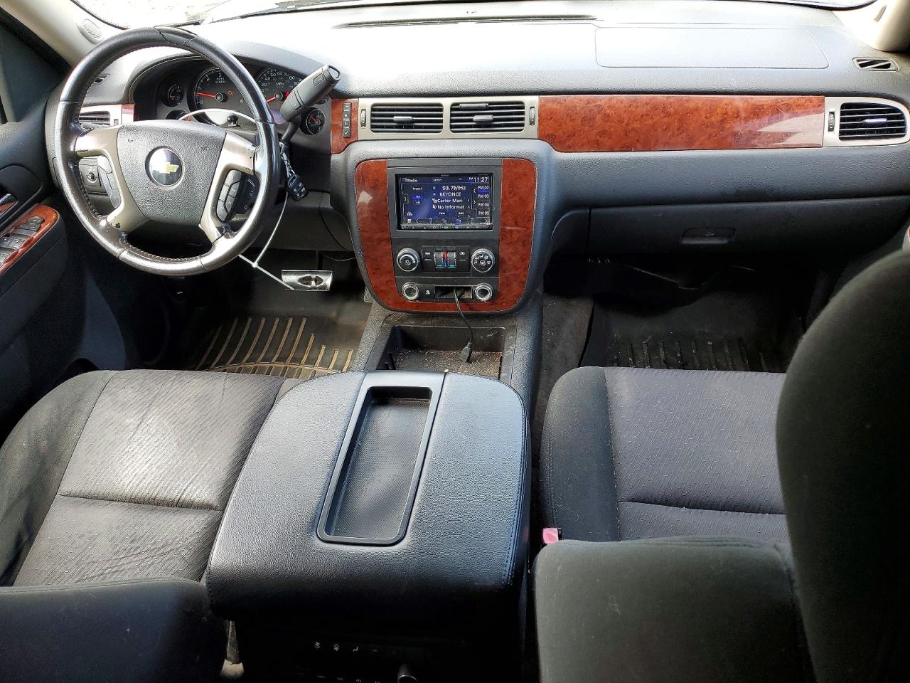 2011 Chevrolet Tahoe K1500 Ls Black vin: 1GNSKAE09BR271906