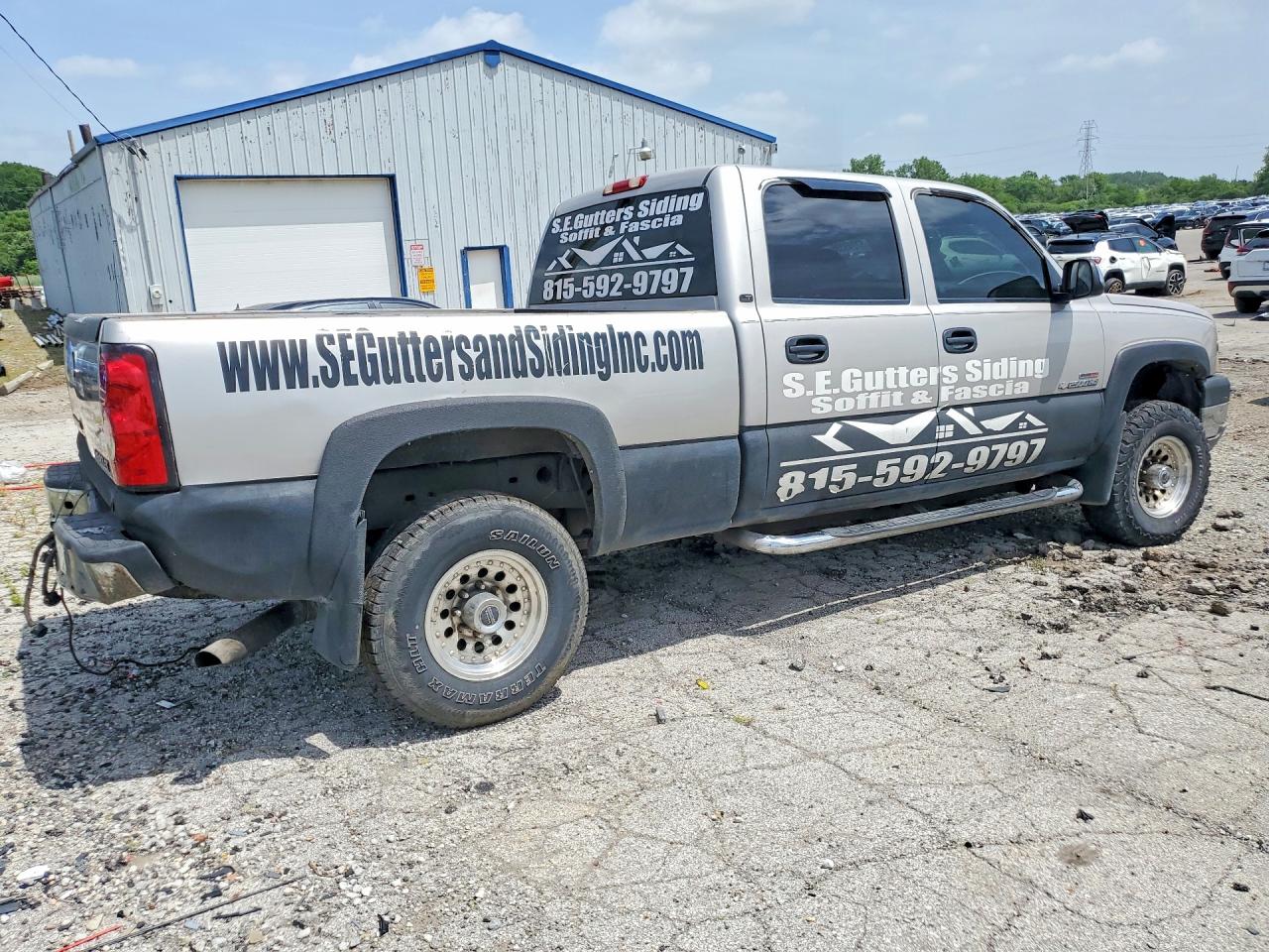 2004 Chevrolet Silverado K2500 Heavy Duty Золотой vin: 1GCHK232X4F191158