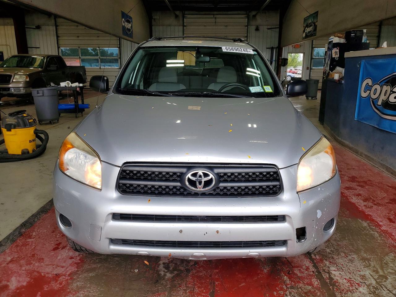 2007 Toyota Rav4 Base Серебряный vin: JTMBD33V575113803