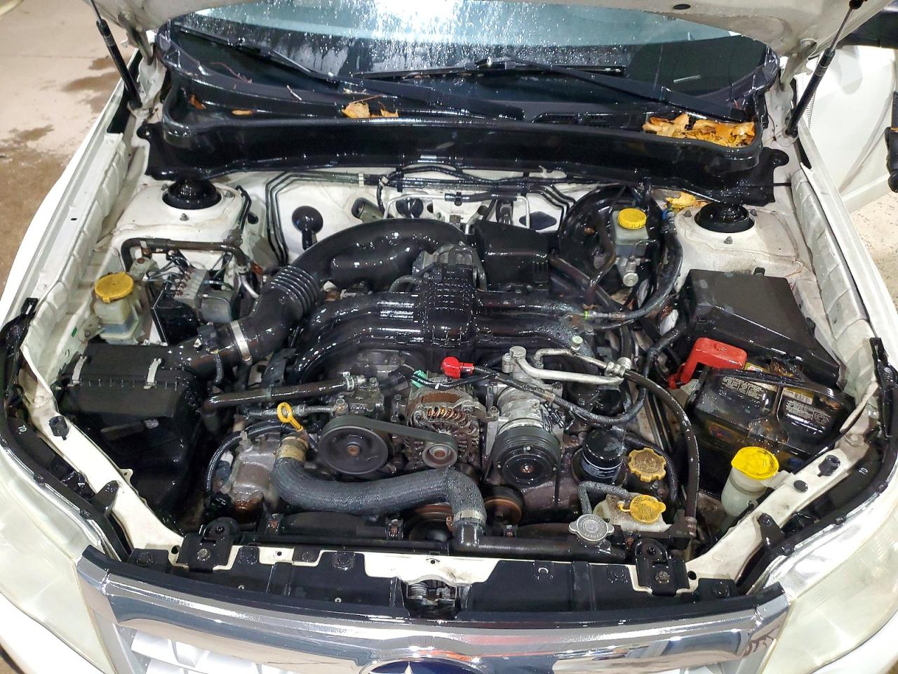 2011 Subaru Forester 2.5x Белый vin: JF2SHBBC9BH731102