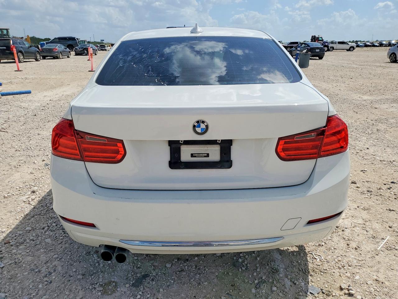 2013 Bmw 328 Xi Sulev White vin: WBA3B5C58DF593943