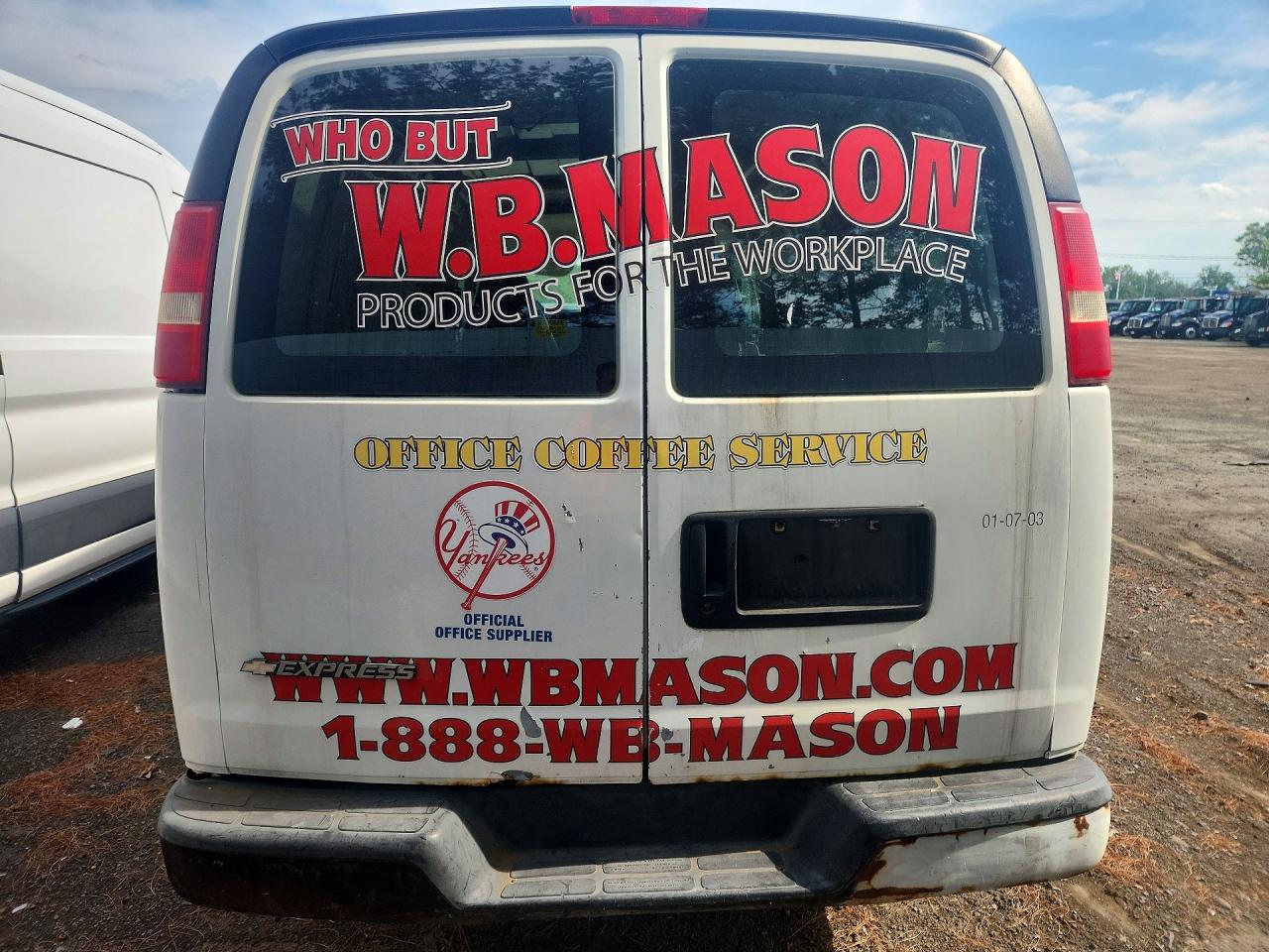 2007 Chevy Express G1500 Cargo ** Pri Fleet ** Белый vin: 1GCFG15X371149556