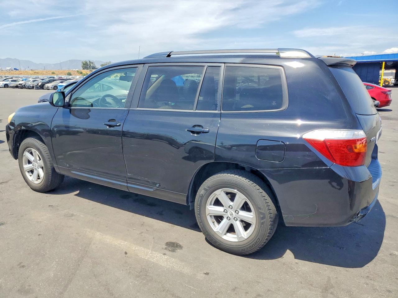 2008 Toyota Highlander Base Black vin: JTEDS41A582010187