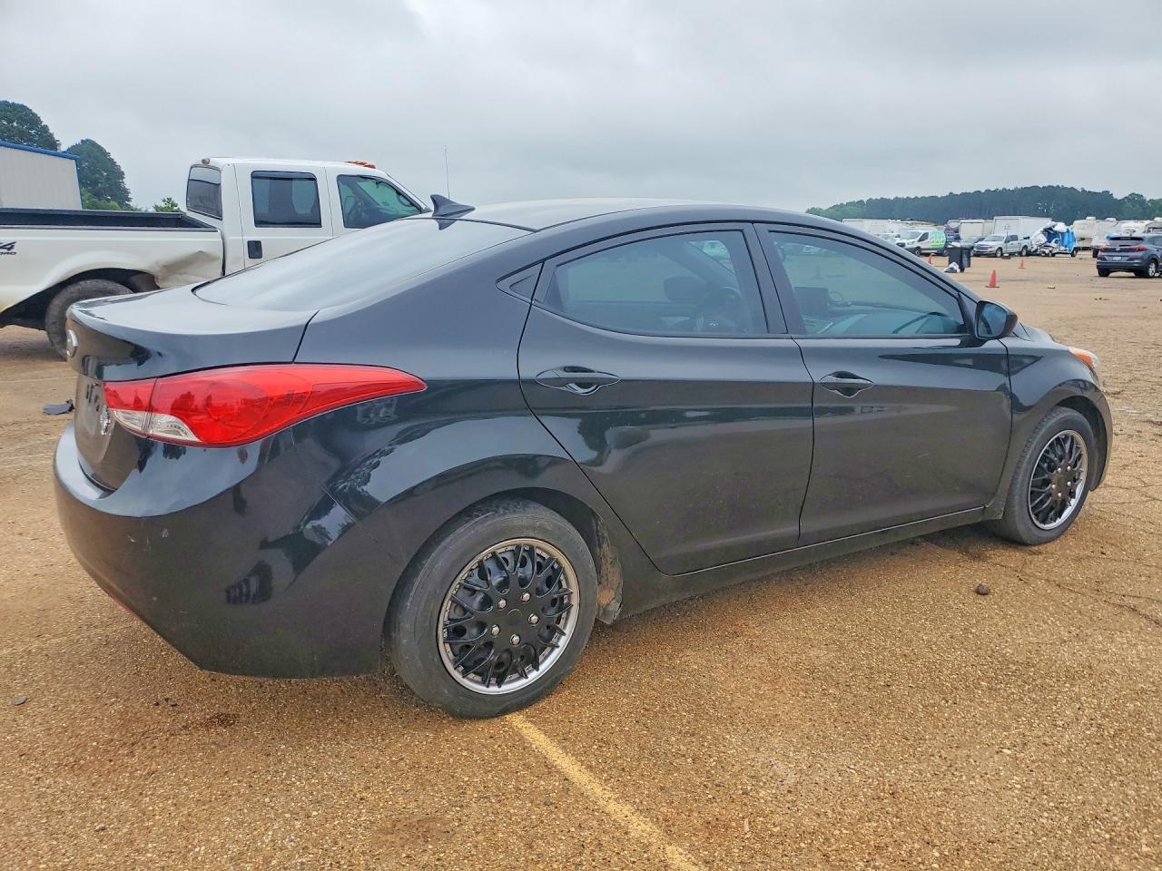 2011 Hyundai Elantra Gls Black vin: 5NPDH4AE5BH033254