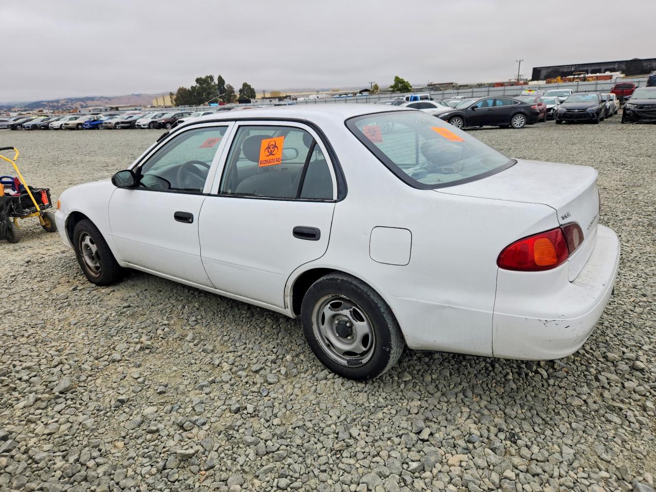 2001 Toyota Corolla Ce White vin: 1NXBR12E01Z474906