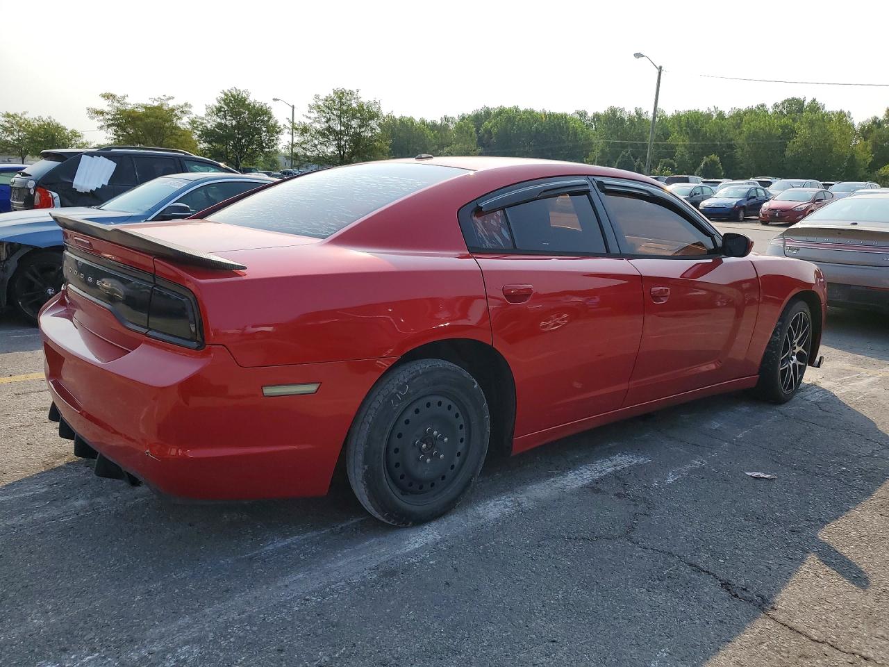 2011 Dodge Charger Red vin: 2B3CL3CG7BH538340