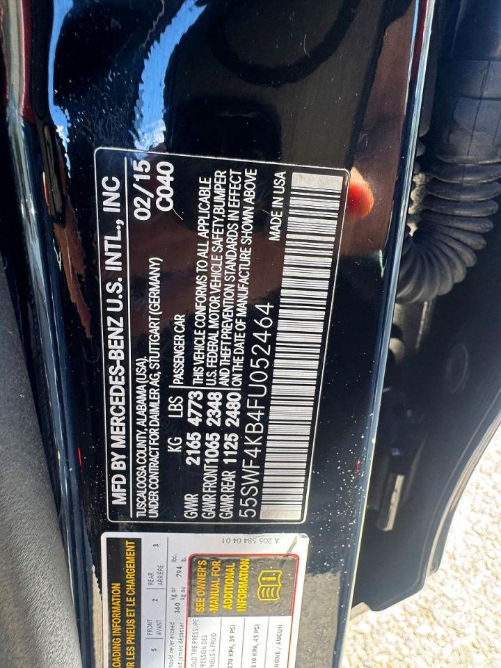 2015 Mercedes-benz C 300 4matic Черный vin: 55SWF4KB4FU052464