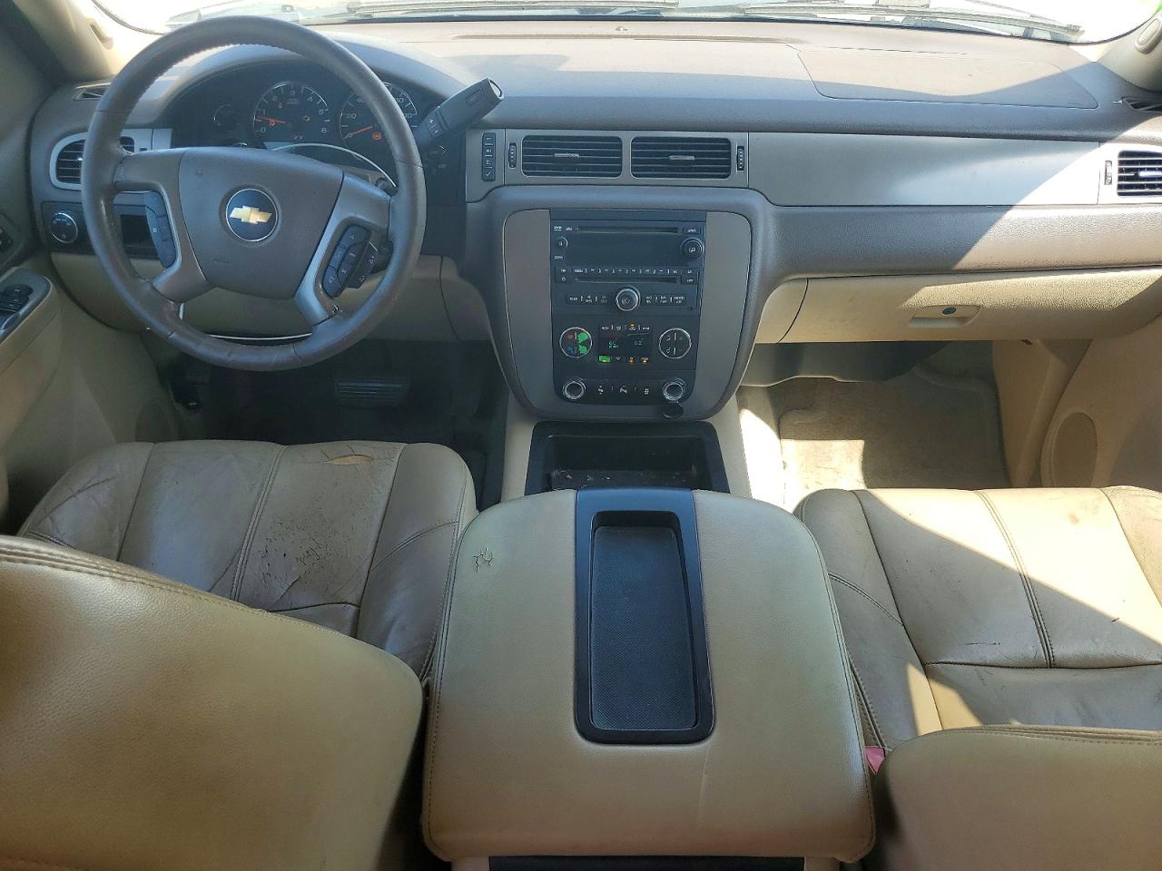 2012 Chevrolet Tahoe C1500 Lt White vin: 1GNSCBE08CR263199
