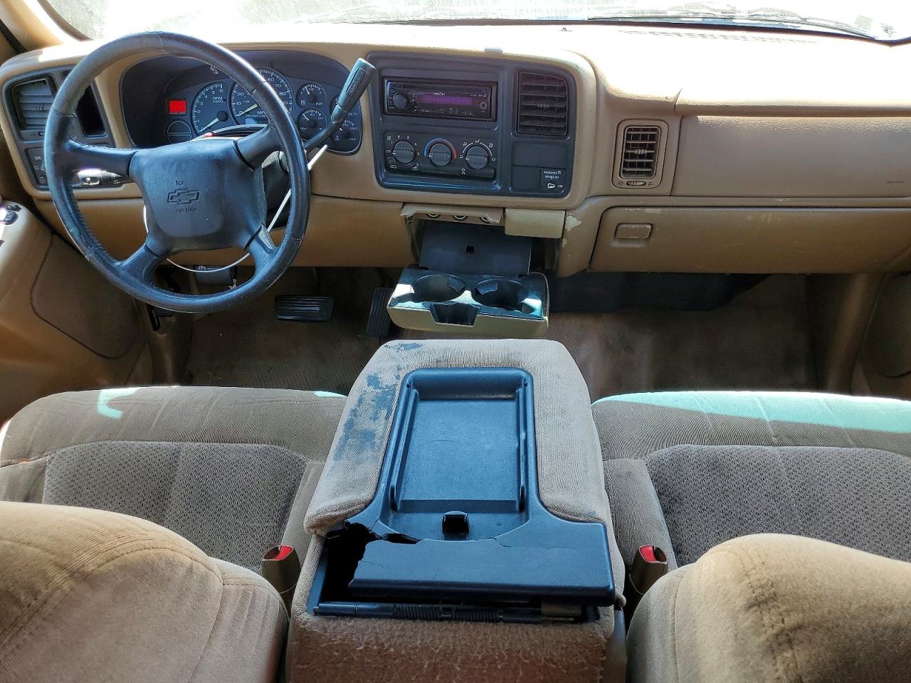 2000 Chevrolet Silverado C1500 Gold vin: 2GCEC19TXY1161584
