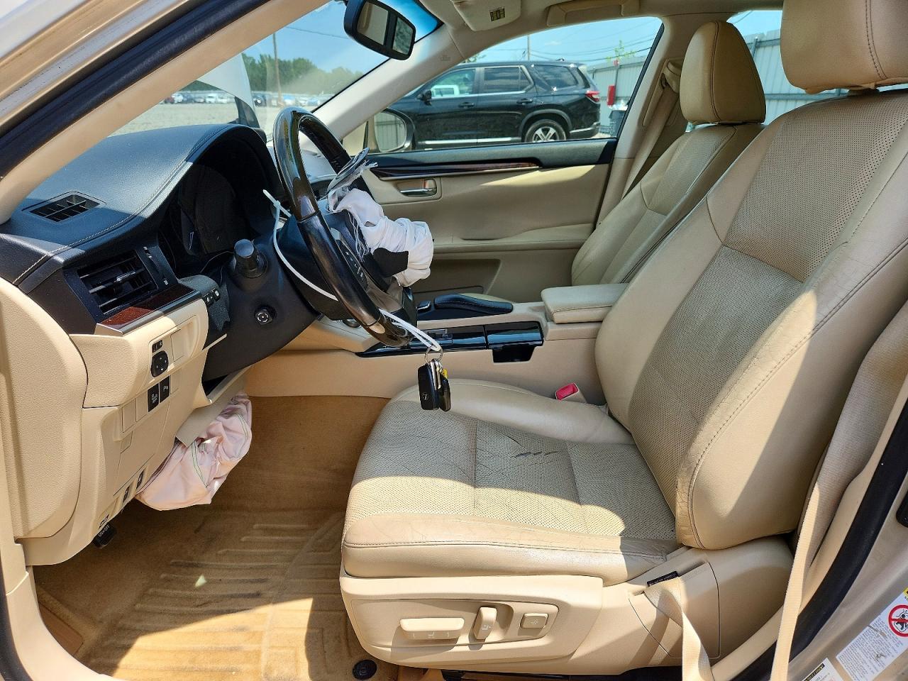 2013 Lexus Es 350 Beige vin: JTHBK1GG1D2001808