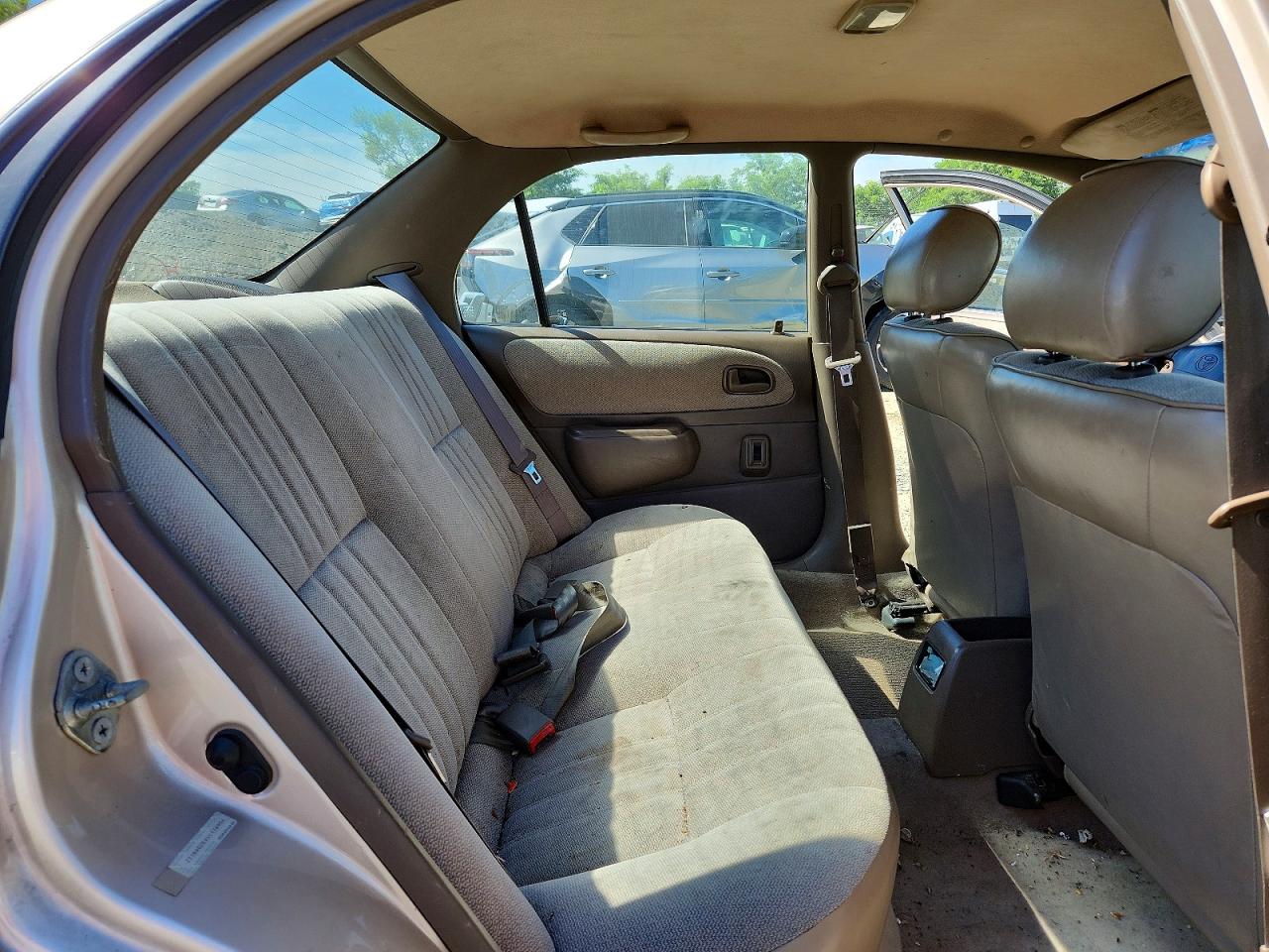 1997 Toyota Corolla Base Gold vin: 2T1BA02EXVC176906