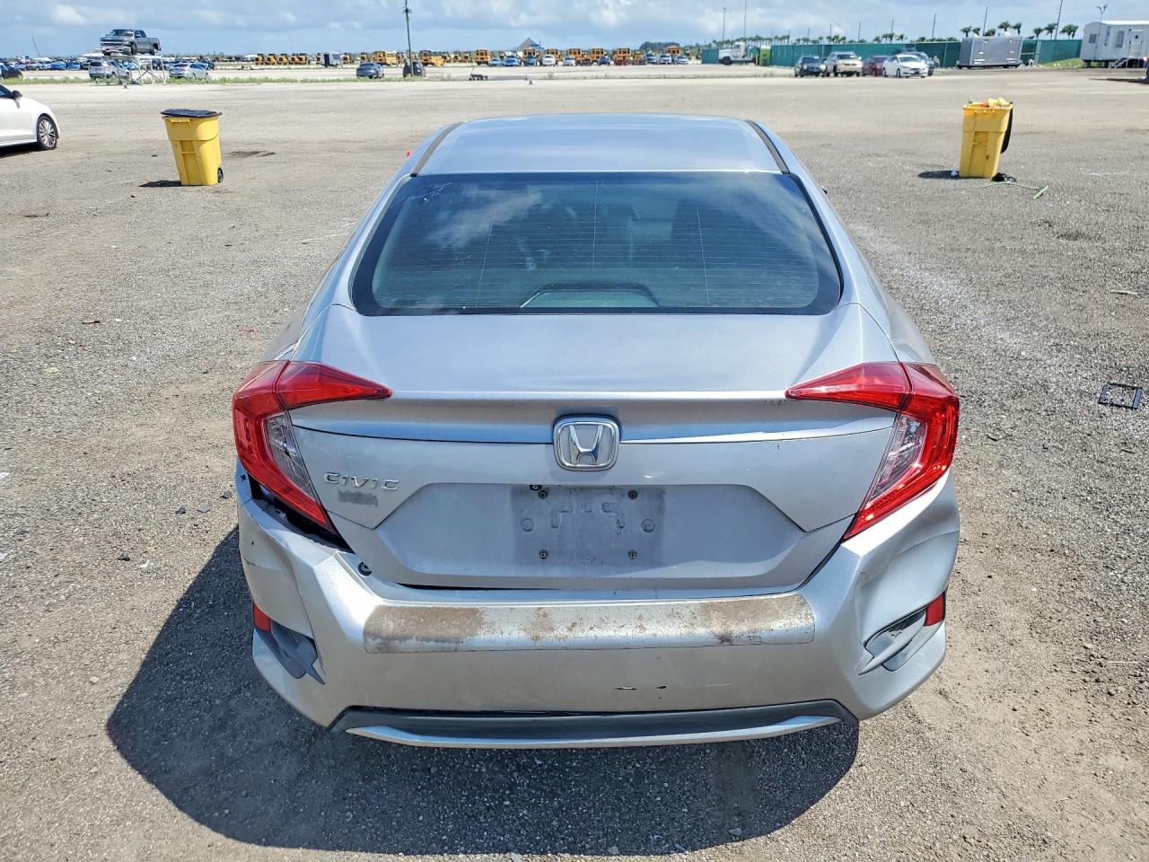 2019 Honda Civic Lx Silver vin: 19XFC2E64KE042515