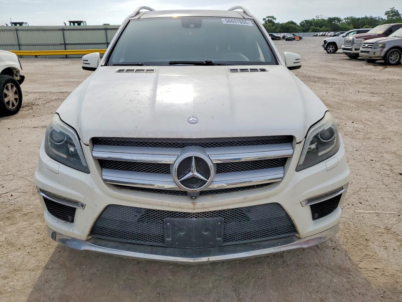 2014 Mercedes-benz Gl 550 4matic White vin: 4JGDF7DE6EA345299