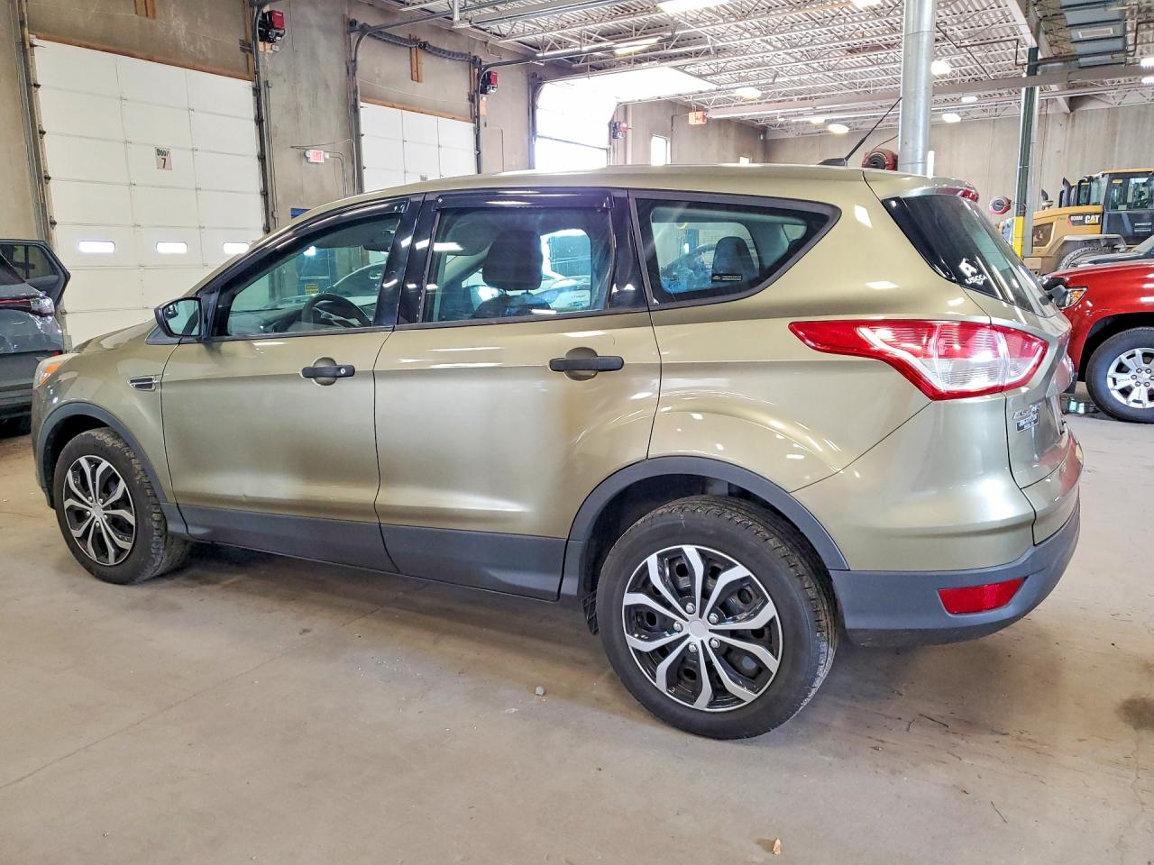 2013 Ford Escape S Green vin: 1FMCU0F79DUD69603
