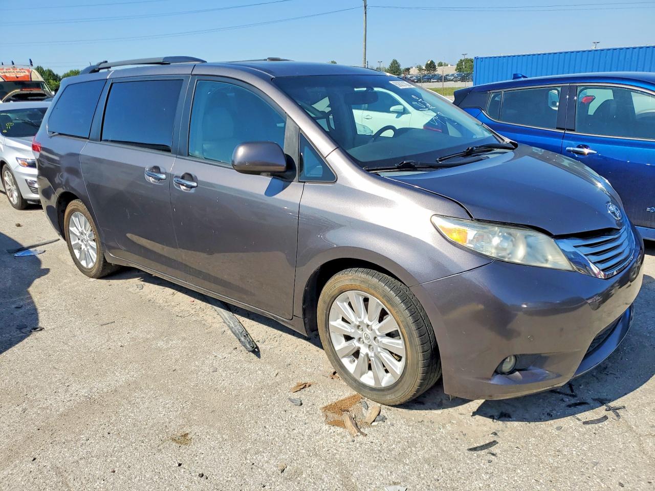 2011 Toyota Sienna Limited 7-passenger Gray vin: 5TDDK3DC0BS011954