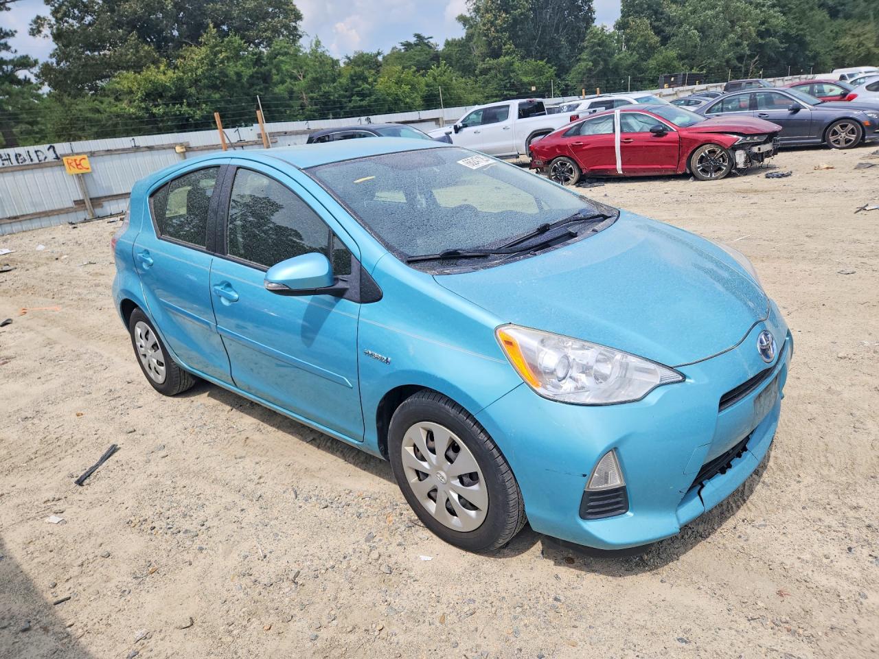 2014 Toyota Prius C Two Turquoise vin: JTDKDTB38E1067128