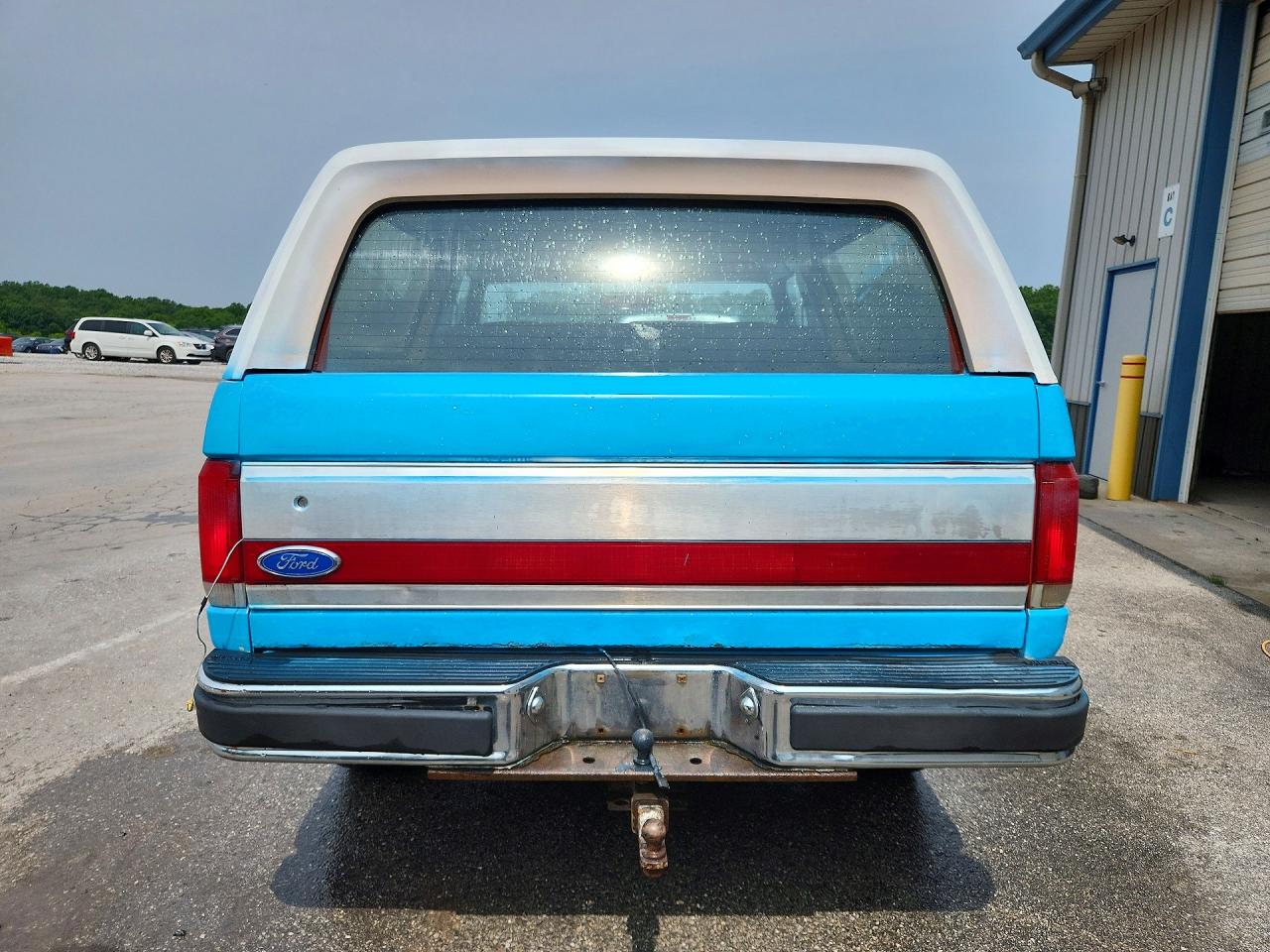 1990 Ford Bronco U100 Blue vin: 1FMEU15N7LLA15209