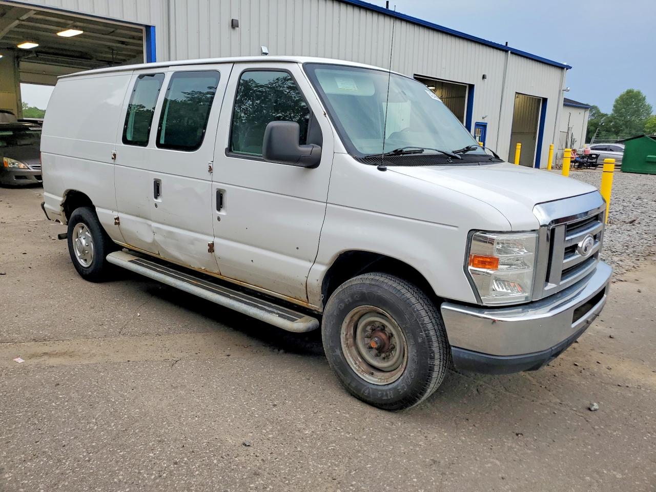2014 Ford Econoline E250 Van White vin: 1FTNE2EW7EDA53701