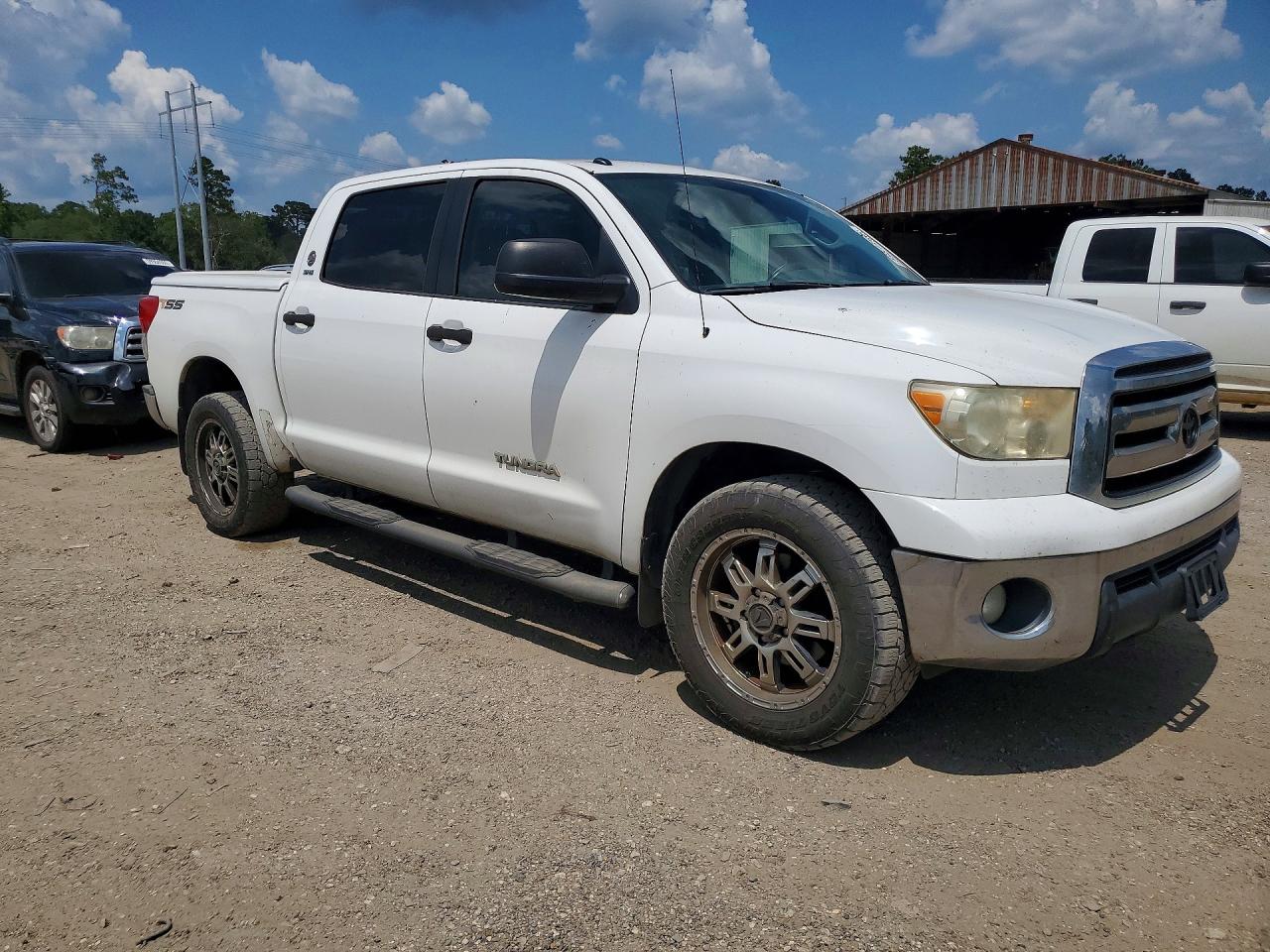 2013 Toyota Tundra Crewmax Sr5 White vin: 5TFEM5F12DX053867