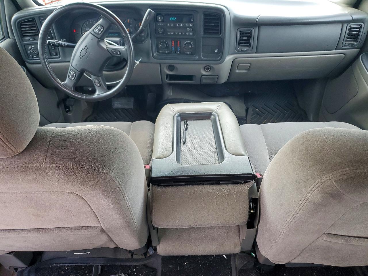 2005 Chevrolet Avalanche K1500 Silver vin: 3GNEK12Z35G215772