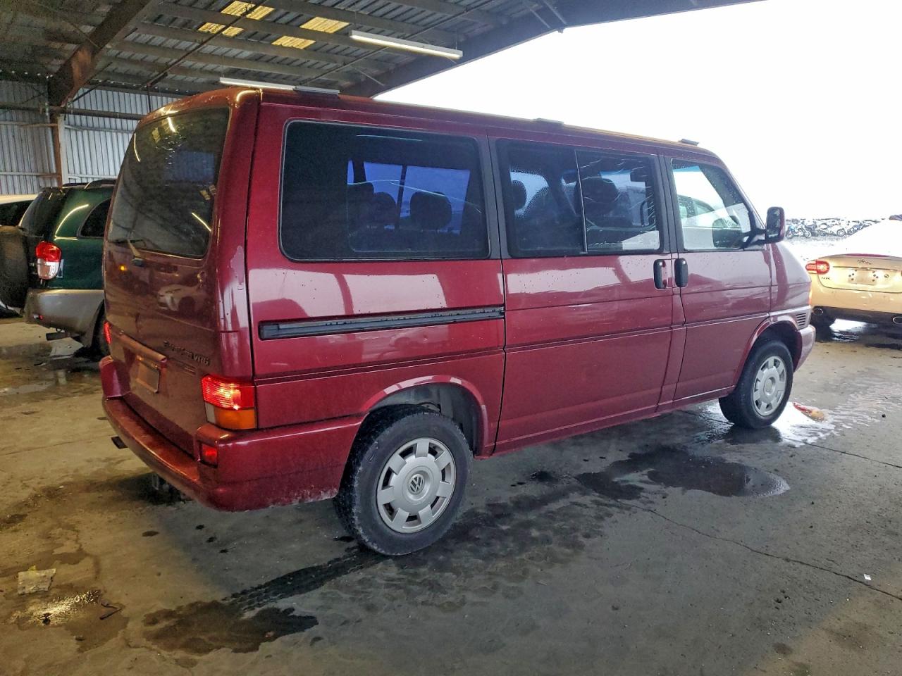 1999 Volkswagen Eurovan Gls Red vin: WV2KH2704XH140312