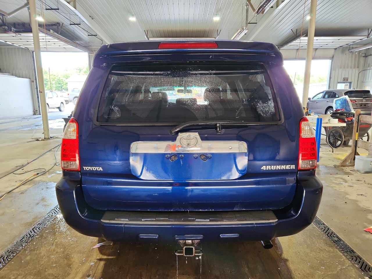 2006 Toyota 4runner Sr5 Blue vin: JTEBU14R768067129