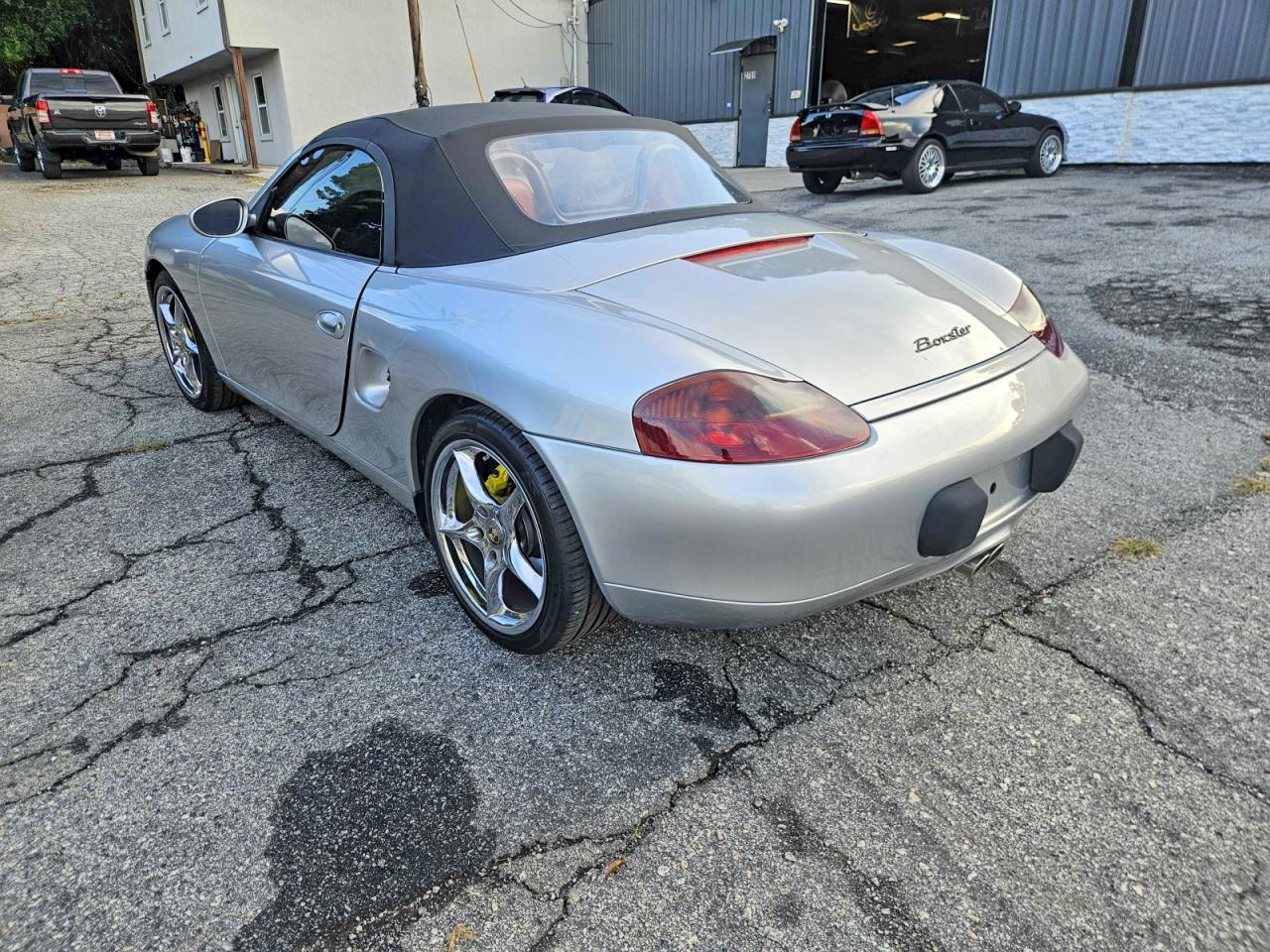 1998 Porsche Boxster Silver vin: WP0CA2986WU623669