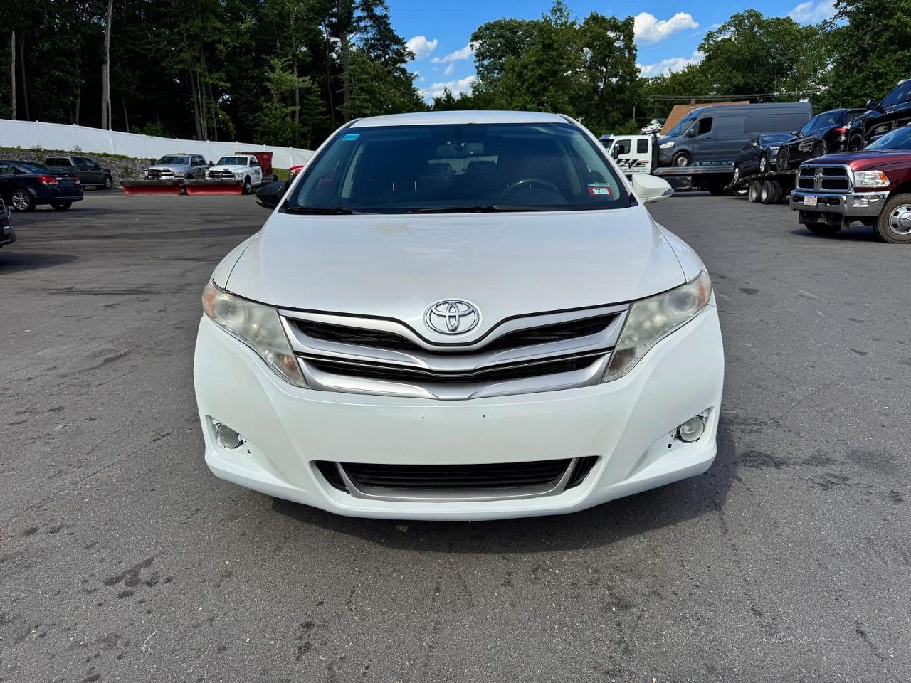 2014 Toyota Venza Le White vin: 4T3BK3BB2EU096669