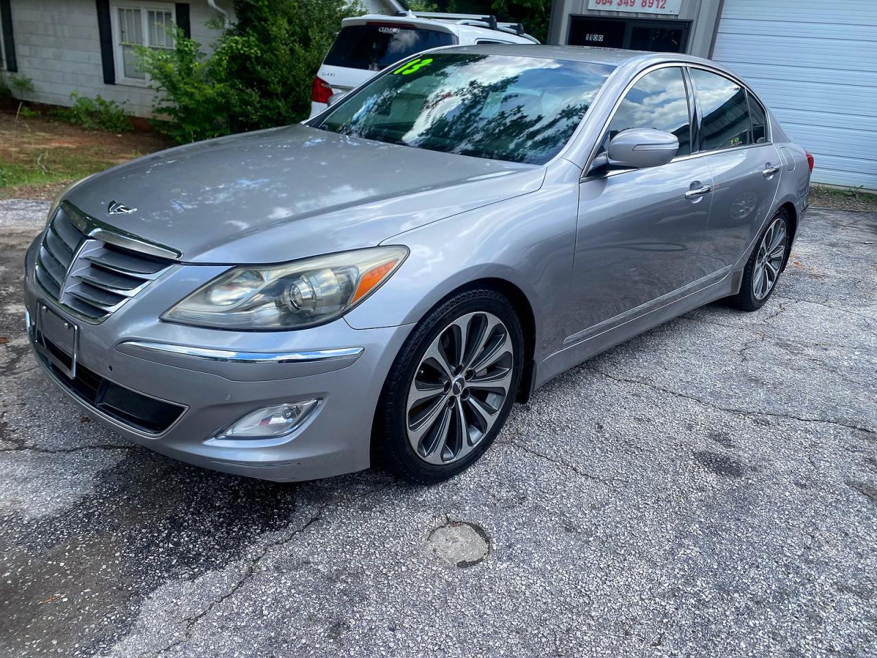 2013 Hyundai Genesis 5.0l Silver vin: KMHGC4DHXDU241748
