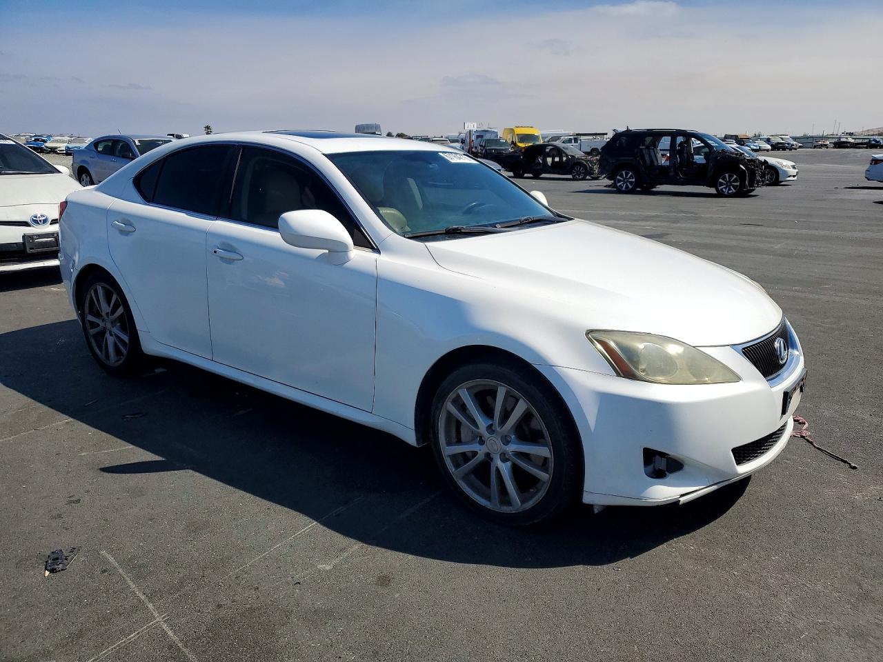 2006 Lexus Is 350 White vin: JTHBE262265004656